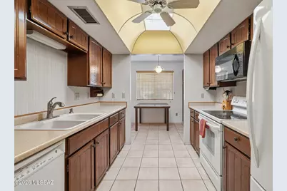 6758 E Via Dorado, Tucson, AZ 85715 - Photo 13