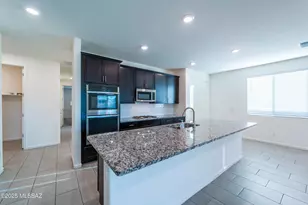 3496 W Granite Vista Dr, Tucson, AZ 85742 - Photo 3