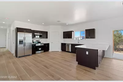 6979 N Boswell Lane, Tucson, AZ 85743 - Photo 5