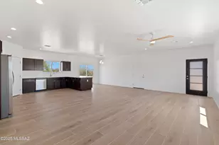 6979 N Boswell Ln, Tucson, AZ 85743 - Photo 3