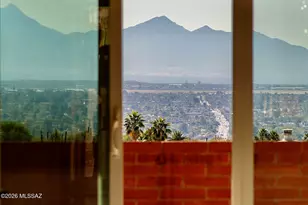 5412 N Arroyo Grande Cir, Tucson, AZ 85718 - Photo 9