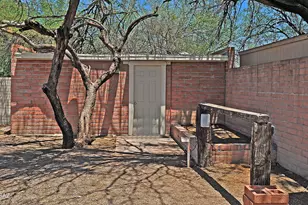 1515 E Kleindale Rd, Tucson, AZ 85719 - Photo 41