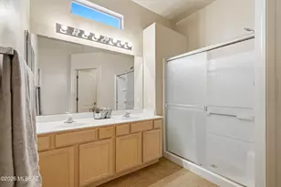 13652 N Gold Cholla Pl, Marana, AZ 85658 - Photo 15