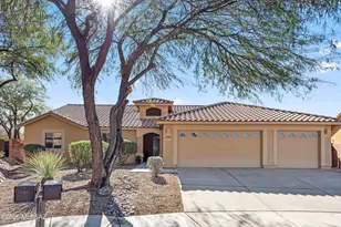9305 S Wrens Roost Ct, Tucson, AZ 85756 - Photo 1