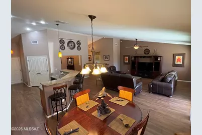 9305 S Wrens Roost Court, Tucson, AZ 85756 - Photo 3