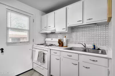 277 Paseo Pena #A, Green Valley, AZ 85614 - Photo 9