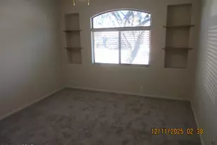 10564 E Carolina Willow Ln, Tucson, AZ 85747 - Photo 13