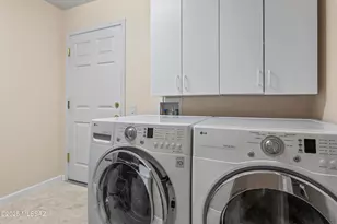 13136 N Desert Flora Ln, Marana, AZ 85658 - Photo 17