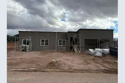 91 Circulo Penjamo, Rio Rico, AZ 85648 - Photo 1