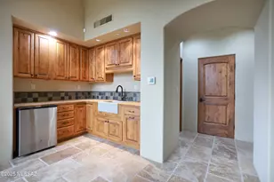 14629 N Granite Peak Pl, Oro Valley, AZ 85755 - Photo 35