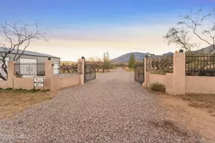 5230 E Pioneer Ln, Hereford, AZ 85615 - Photo 39