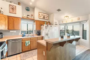 5230 E Pioneer Ln, Hereford, AZ 85615 - Photo 13