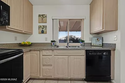 9516 N Blackbird Place, Tucson, AZ 85742 - Photo 15