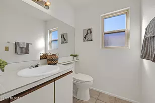 9516 N Blackbird Pl, Tucson, AZ 85742 - Photo 19