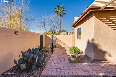 679 W Sunlight Lane, Tucson, AZ 85704 - Photo 29