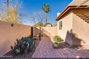 679 W Sunlight Ln, Tucson, AZ 85704 - Photo 29