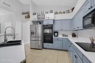 960 S Kinghet Pl, Tucson, AZ 85748 - Photo 13