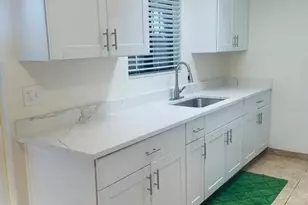 5466 E Willard St, Tucson, AZ 85712 - Photo 3