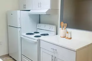 5466 E Willard St, Tucson, AZ 85712 - Photo 15