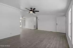 9876 S Cactus Apple Ln, Tucson, AZ 85756 - Photo 3