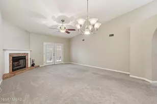 8614 E Pembrook Dr, Tucson, AZ 85715 - Photo 15