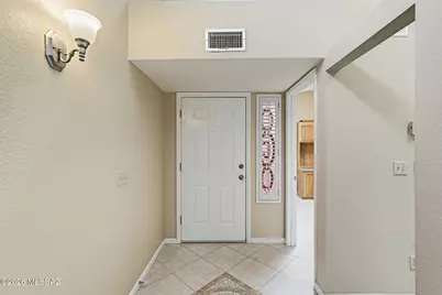 8614 E Pembrook Drive, Tucson, AZ 85715 - Photo 5