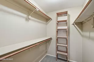 8614 E Pembrook Dr, Tucson, AZ 85715 - Photo 25