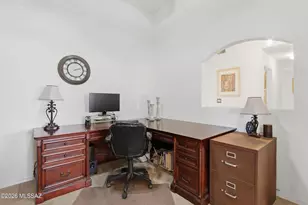 10605 E Heartleaf Willow Dr, Tucson, AZ 85747 - Photo 7