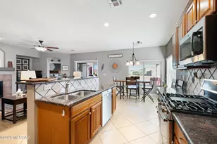 2317 S Via ANZAVITA, Green Valley, AZ 85614 - Photo 9