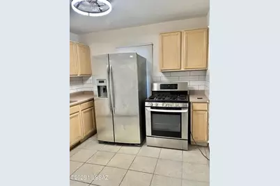 326 E 34th Street, Tucson, AZ 85713 - Photo 3