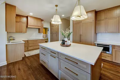 3731 E Sumo Septimo, Tucson, AZ 85718 - Photo 11