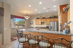 2020 W Cactus Run Dr, Green Valley, AZ 85622 - Photo 23