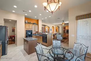 2020 W Cactus Run Dr, Green Valley, AZ 85622 - Photo 21