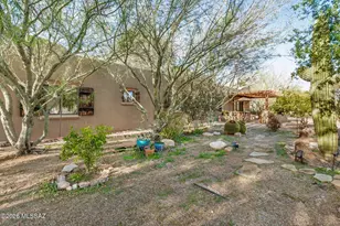 2300 W Sunkist Rd, Tucson, AZ 85755 - Photo 39