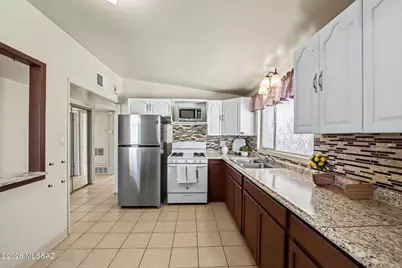 923 W 1st Avenue, San Manuel, AZ 85631 - Photo 17