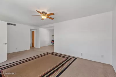 7041 E Calle Pegaso, Tucson, AZ 85710 - Photo 3