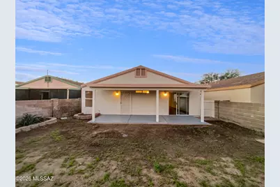 7405 E Cross Ridge Place, Tucson, AZ 85710 - Photo 5