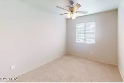 8007 S Dolphin Way, Tucson, AZ 85756 - Photo 13