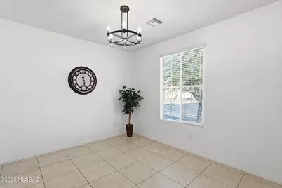 11287 W Olivaceous Road, Marana, AZ 85653 - Photo 15