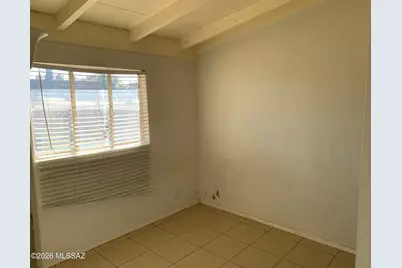 1832 W San Juan Trail, Tucson, AZ 85713 - Photo 9