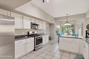 11137 N Par Dr, Oro Valley, AZ 85737 - Photo 13