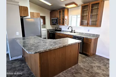 6195 S Foxhunt Drive, Tucson, AZ 85746 - Photo 3