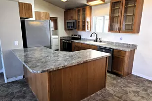 6195 S Foxhunt Dr, Tucson, AZ 85746 - Photo 3