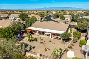 1743 N Oak Hill Ln, Green Valley, AZ 85614 - Photo 23