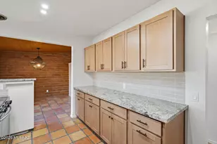 6814 E Koralee St, Tucson, AZ 85710 - Photo 13