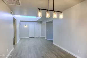 8862 E Bluefield St, Tucson, AZ 85710 - Photo 9