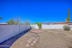8862 E Bluefield St, Tucson, AZ 85710 - Photo 35