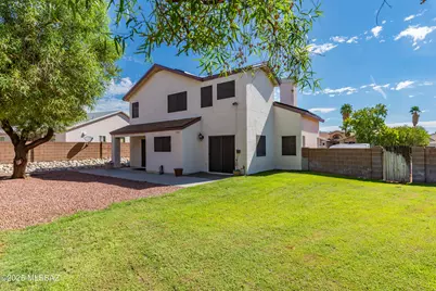 9151 N Eaglestone Loop, Tucson, AZ 85742 - Photo 3