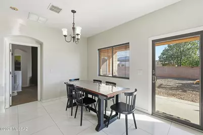 6265 W Ocotillo Meadow Drive, Tucson, AZ 85757 - Photo 11