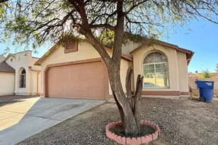 5370 S Stockwell Rd, Tucson, AZ 85746 - Photo 1